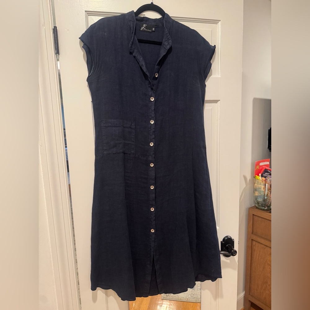 Fenini Blue Linen Button-Front Midi Dress – Relaxed Fit (XS Fits Like M)